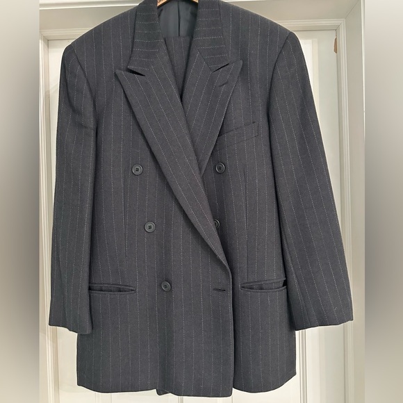 Armani Collezione wool suit - Picture 1 of 10